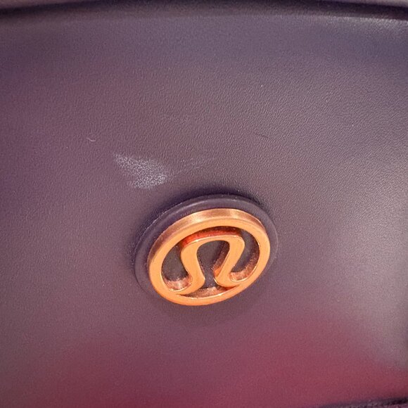 Lululemon dark purple tote bag with laptop sleeve - Picture 3 of 7